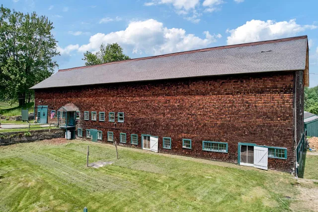 $2,500,000 | 372 Webster Highway, Temple, NH 03084