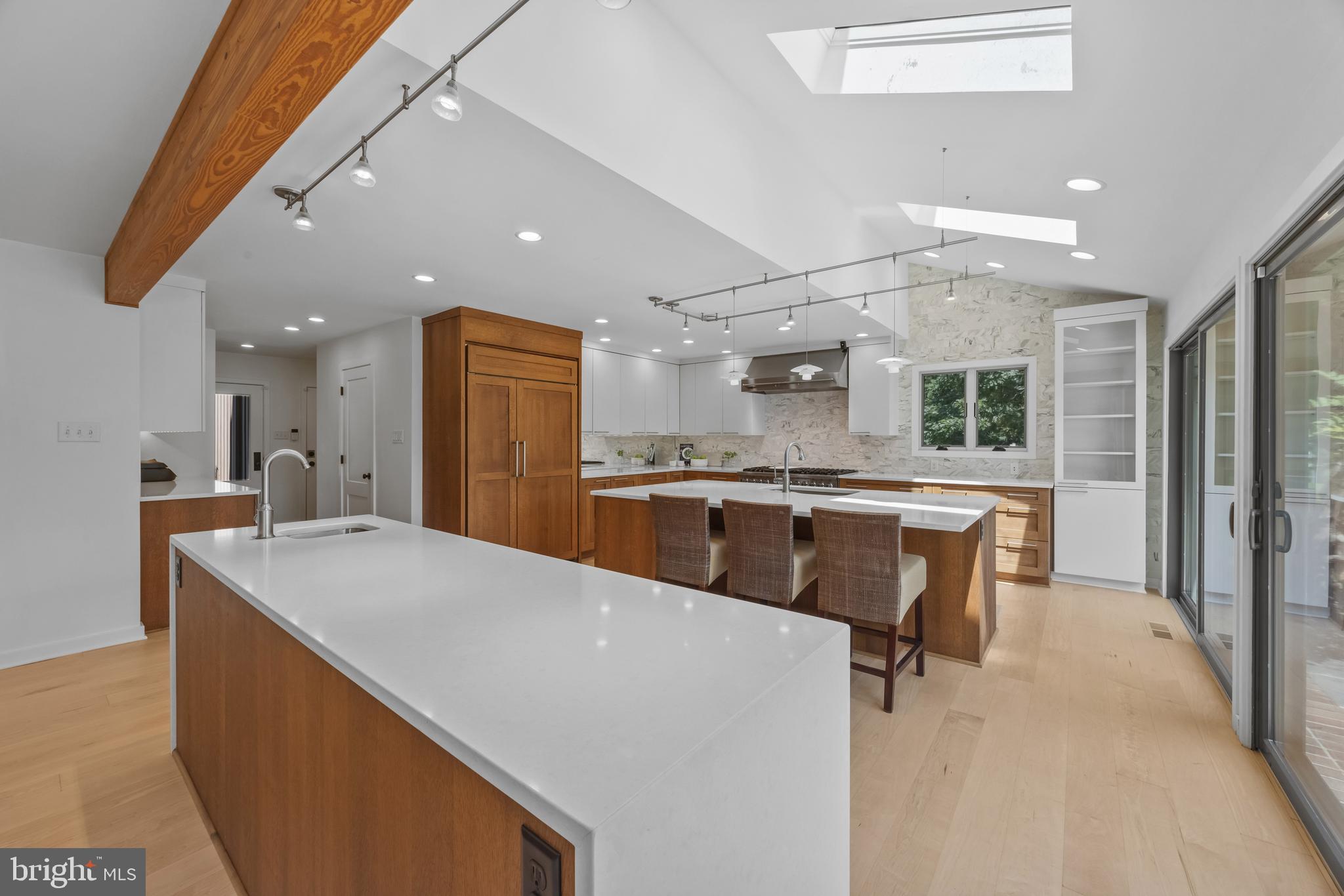 917 Childs Point Road Annapolis, MD 21401 - Photo 10 of 40 Double island