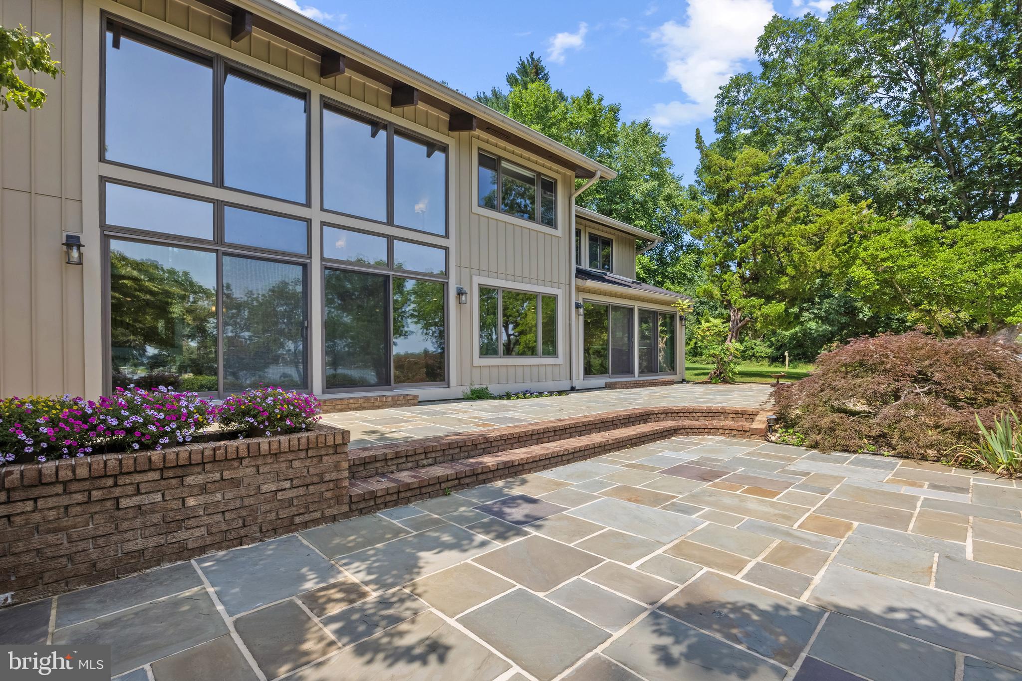 917 Childs Point Road Annapolis, MD 21401 - Photo 18 of 40 Lots of hardscape for easy entertaining