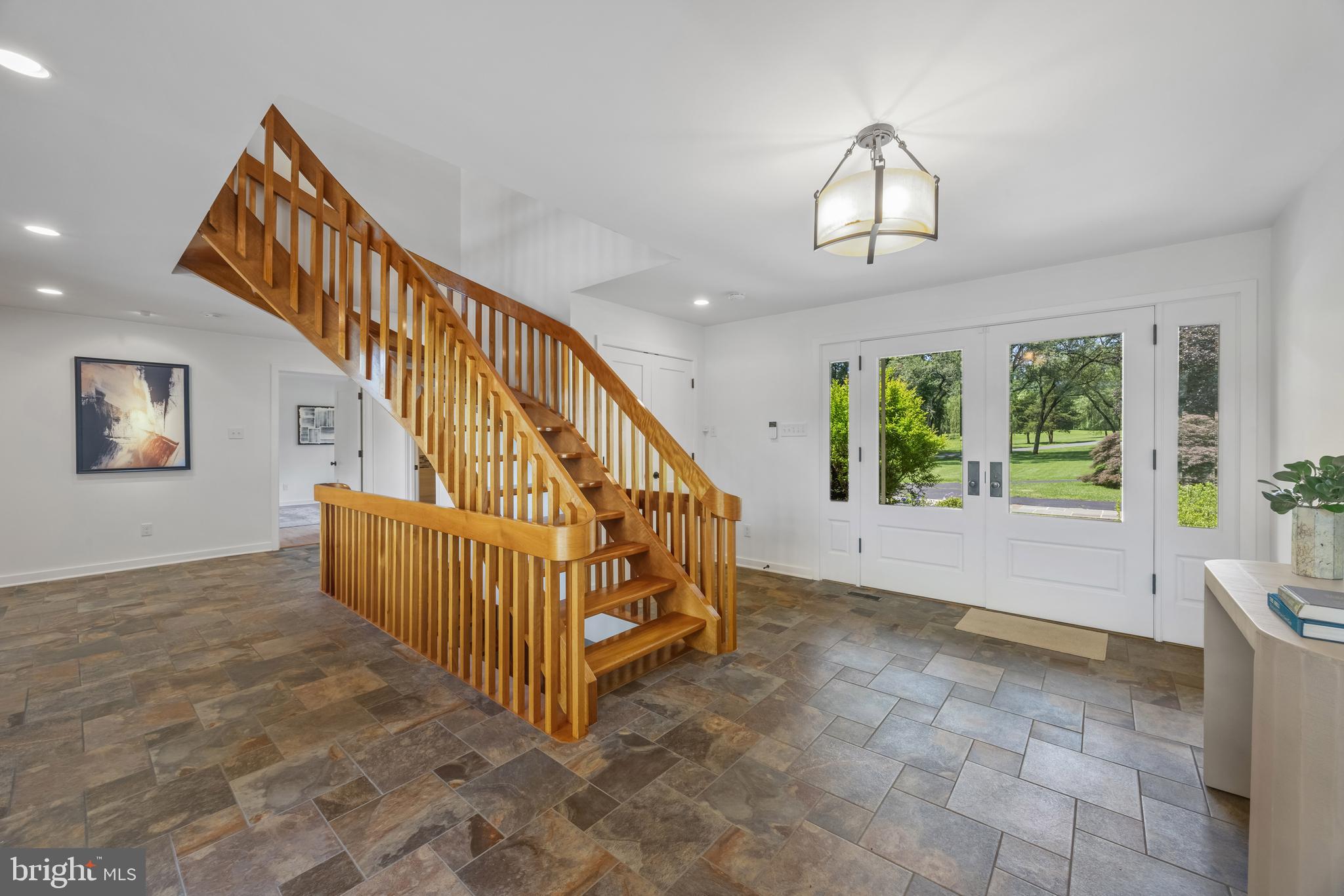 917 Childs Point Road Annapolis, MD 21401 - Photo 8 of 40 Inviting foyer and open tread stairs
