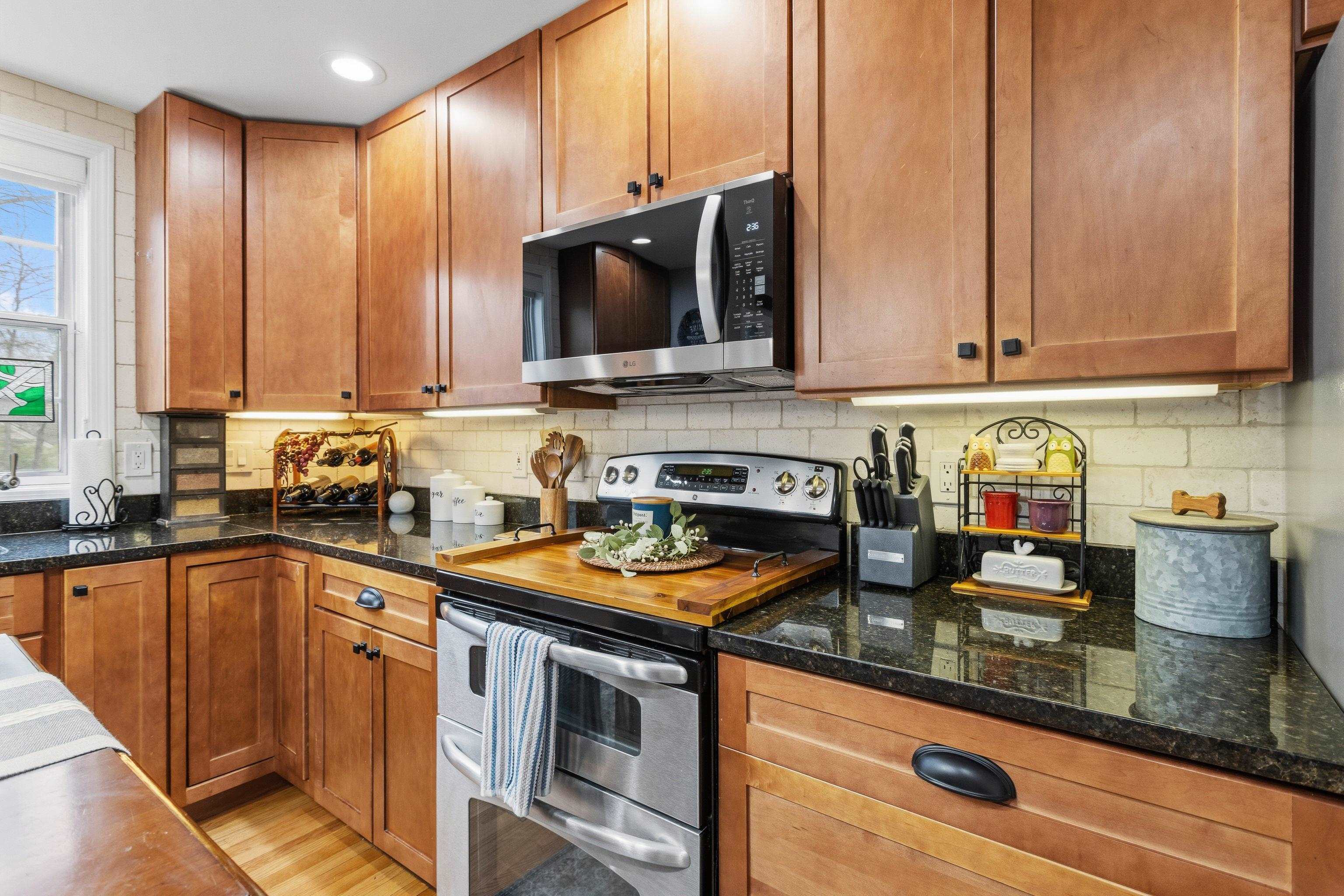 1465 Hooksett Road, Unit 267 Hooksett, NH 03106 - Photo 16 of 43