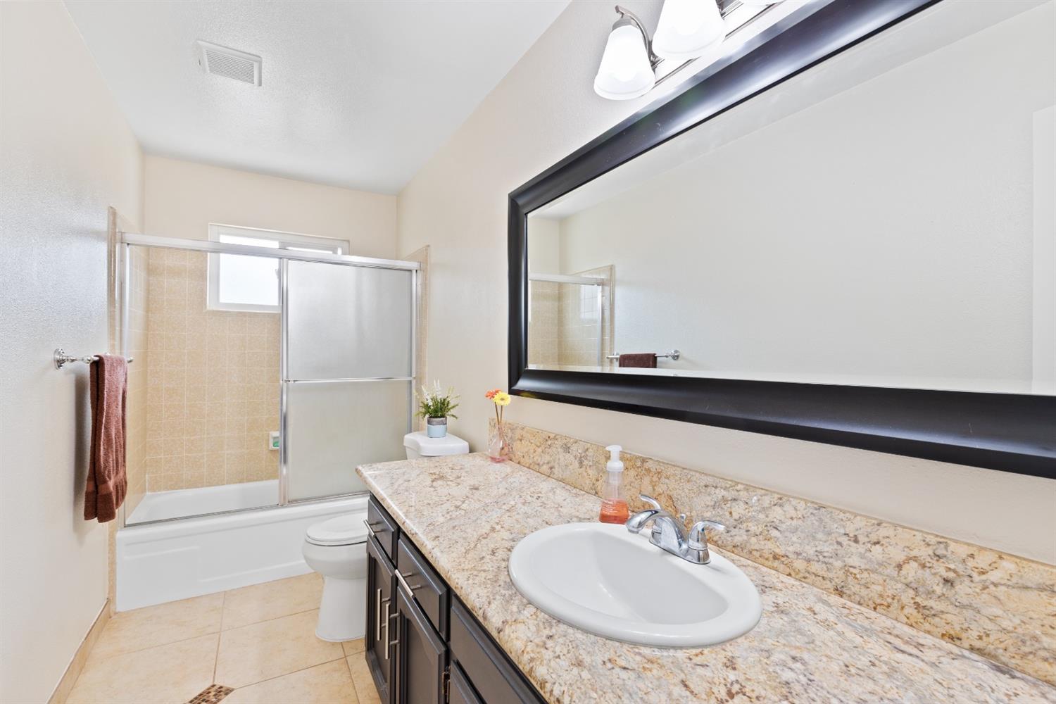 16936 Monreal Road Madera, CA 93636 - Photo 20 of 36 Gallery Image 20
