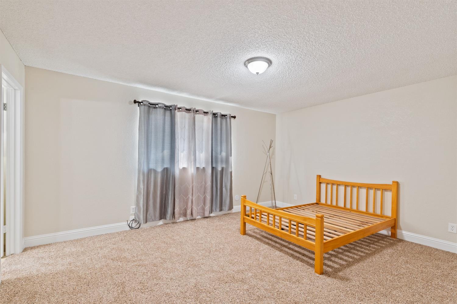 16936 Monreal Road Madera, CA 93636 - Photo 25 of 36 Gallery Image 25
