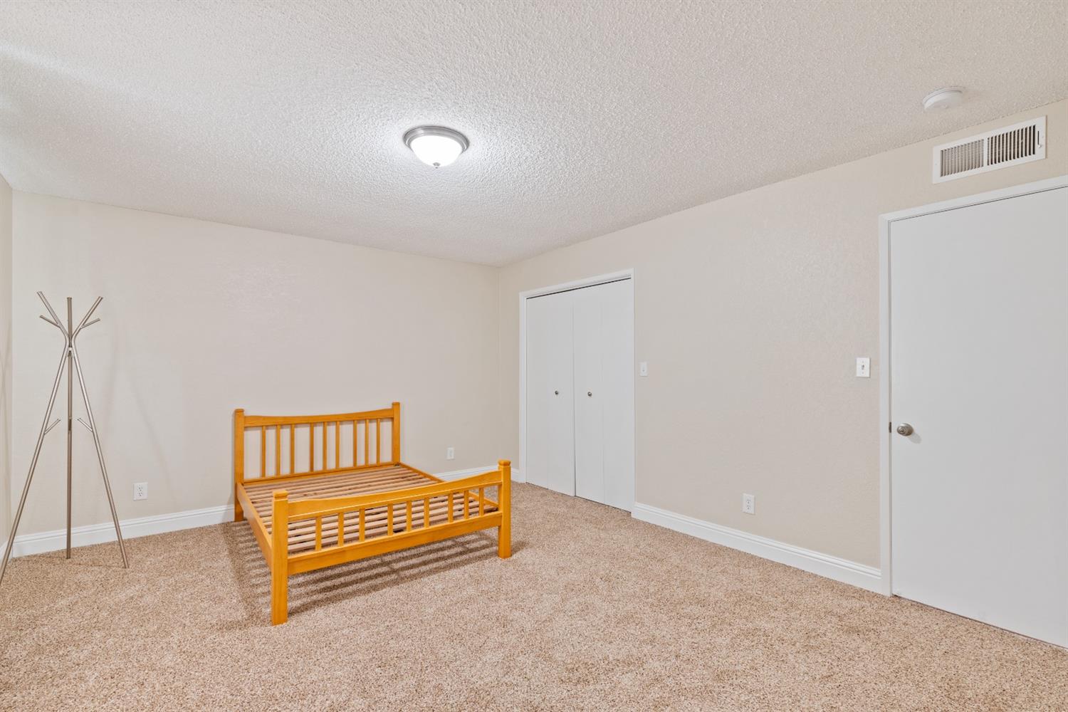 16936 Monreal Road Madera, CA 93636 - Photo 26 of 36 Gallery Image 26