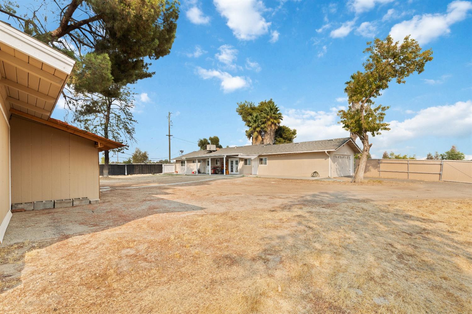 16936 Monreal Road Madera, CA 93636 - Photo 34 of 36 Gallery Image 34