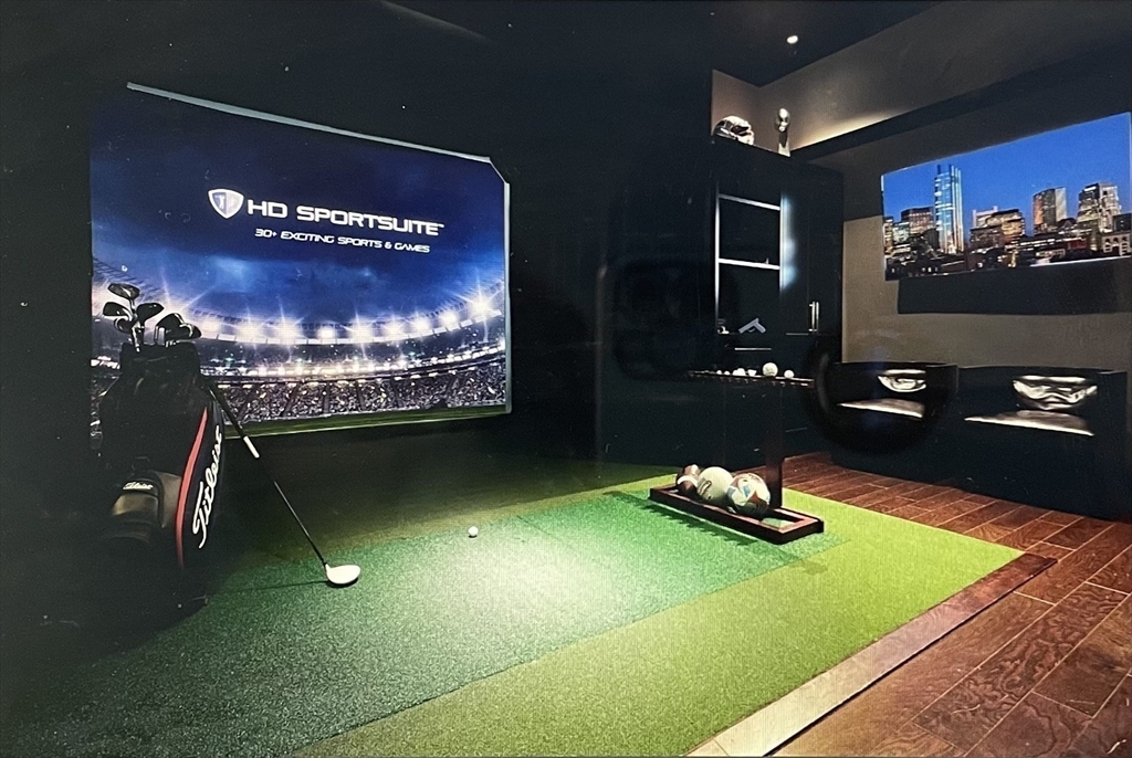 1 Franklin Street, Unit 4204 Boston, MA 02110 - Photo 23 of 37 a room with pool table table and chairs