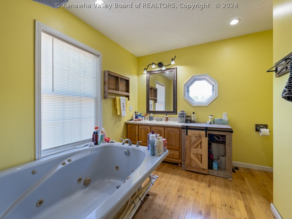 9758 Charleston Road Ripley, WV 25271 - Photo 18 of 44 Gallery Image 18