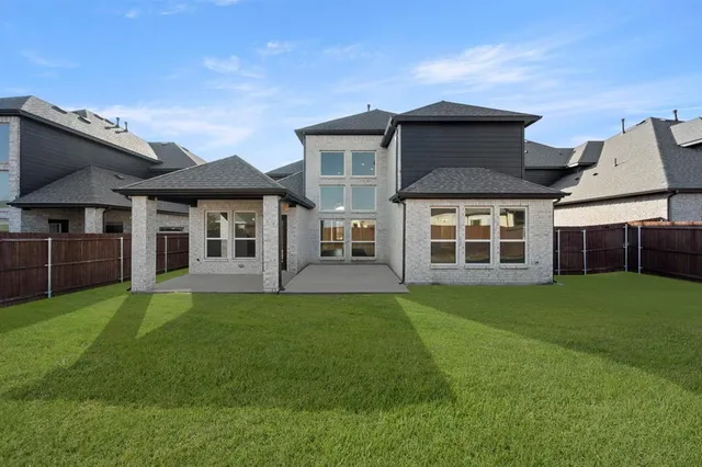 $565,774 | 312 Lovett Lane, Burleson, TX 76028