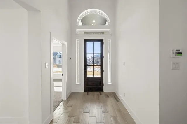 $565,774 | 312 Lovett Lane, Burleson, TX 76028