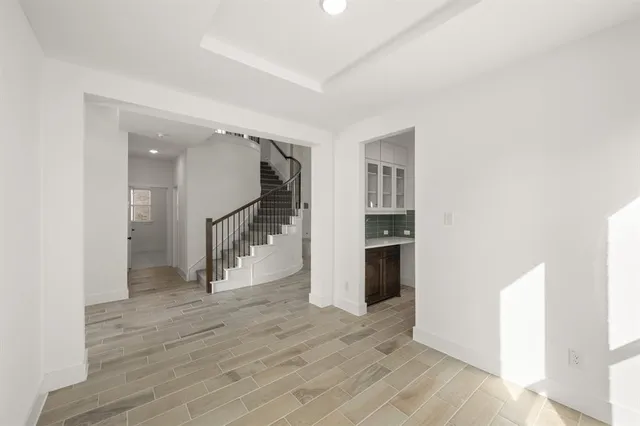 $565,774 | 312 Lovett Lane, Burleson, TX 76028