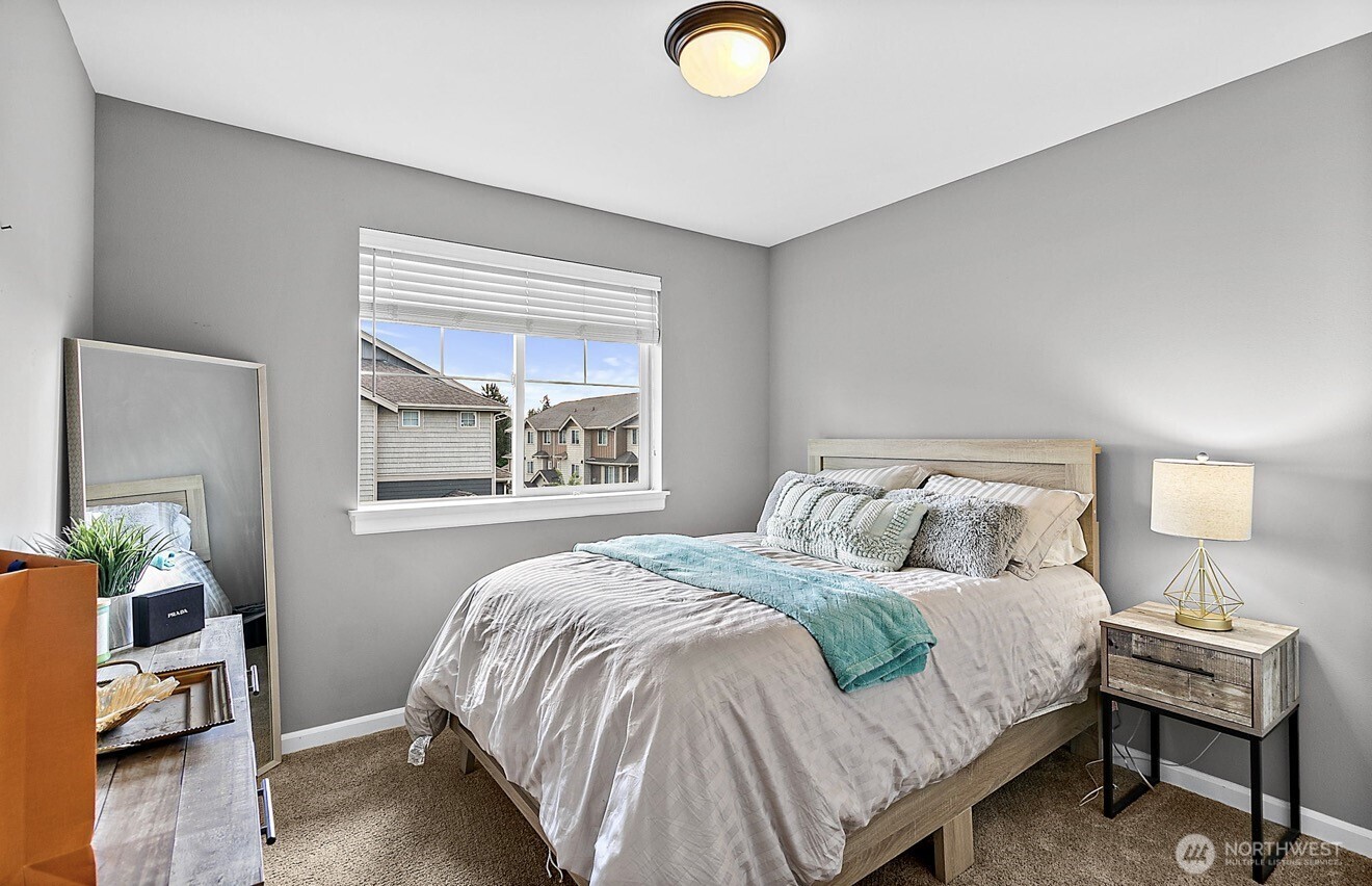 4600 Northeast 3rd Lane, Unit E3 Renton, WA 98059 - Photo 19 of 34