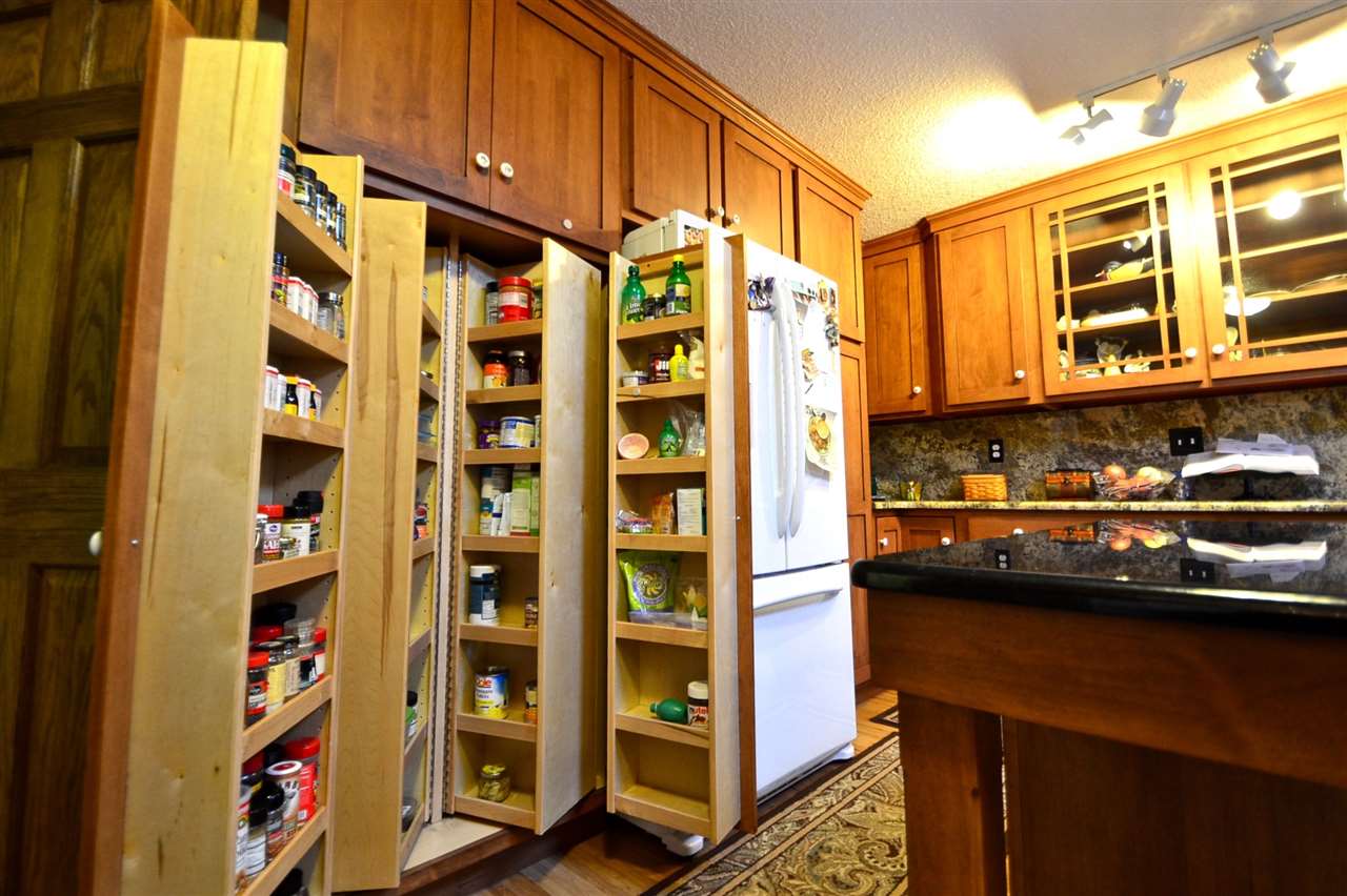 4912 Old Mill Road Fort Wayne, IN 46807 - Photo 8 of 29