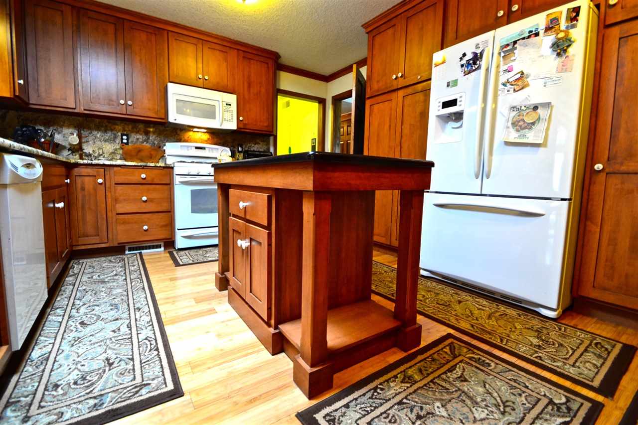 4912 Old Mill Road Fort Wayne, IN 46807 - Photo 9 of 29