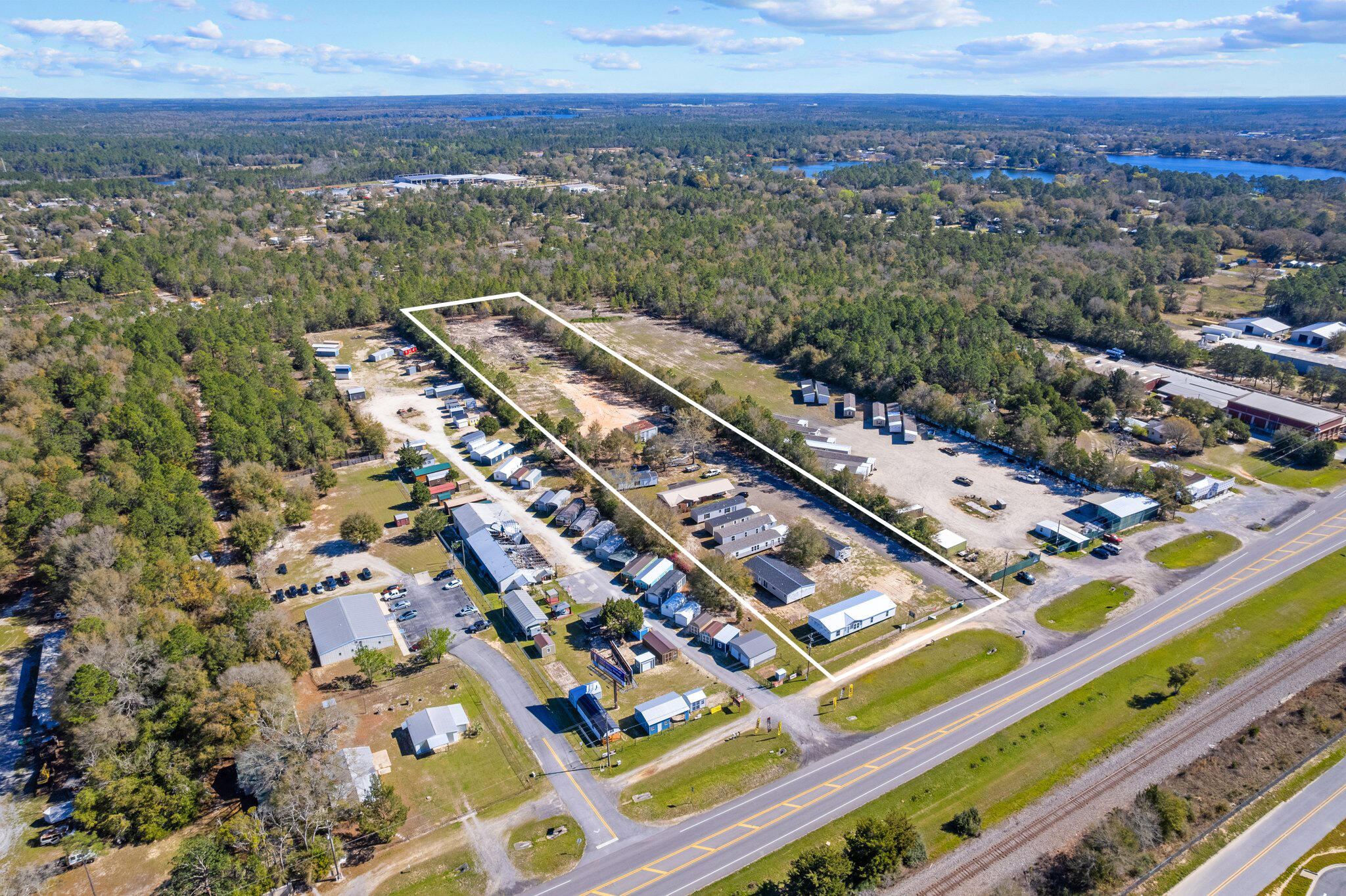 2270 US 90 DeFuniak Springs, FL 32433 - Photo 8 of 14 a view of a city