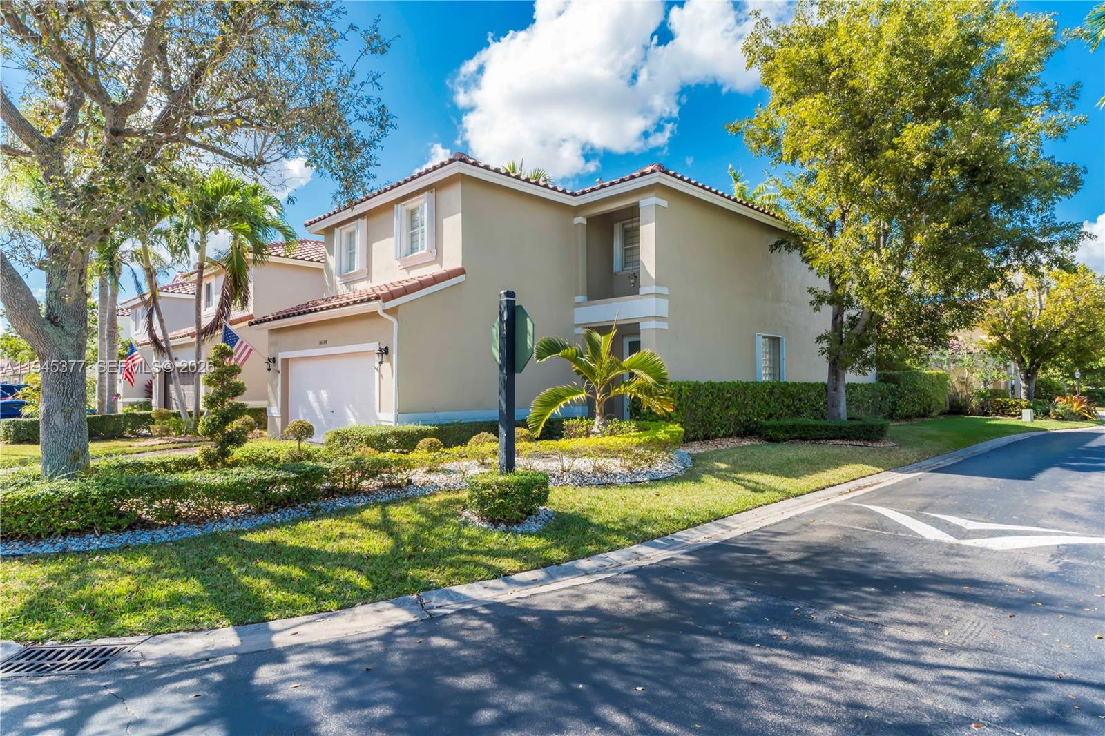 14604 Cascada Boulevard Miami, FL 33186 - Photo 34 of 46