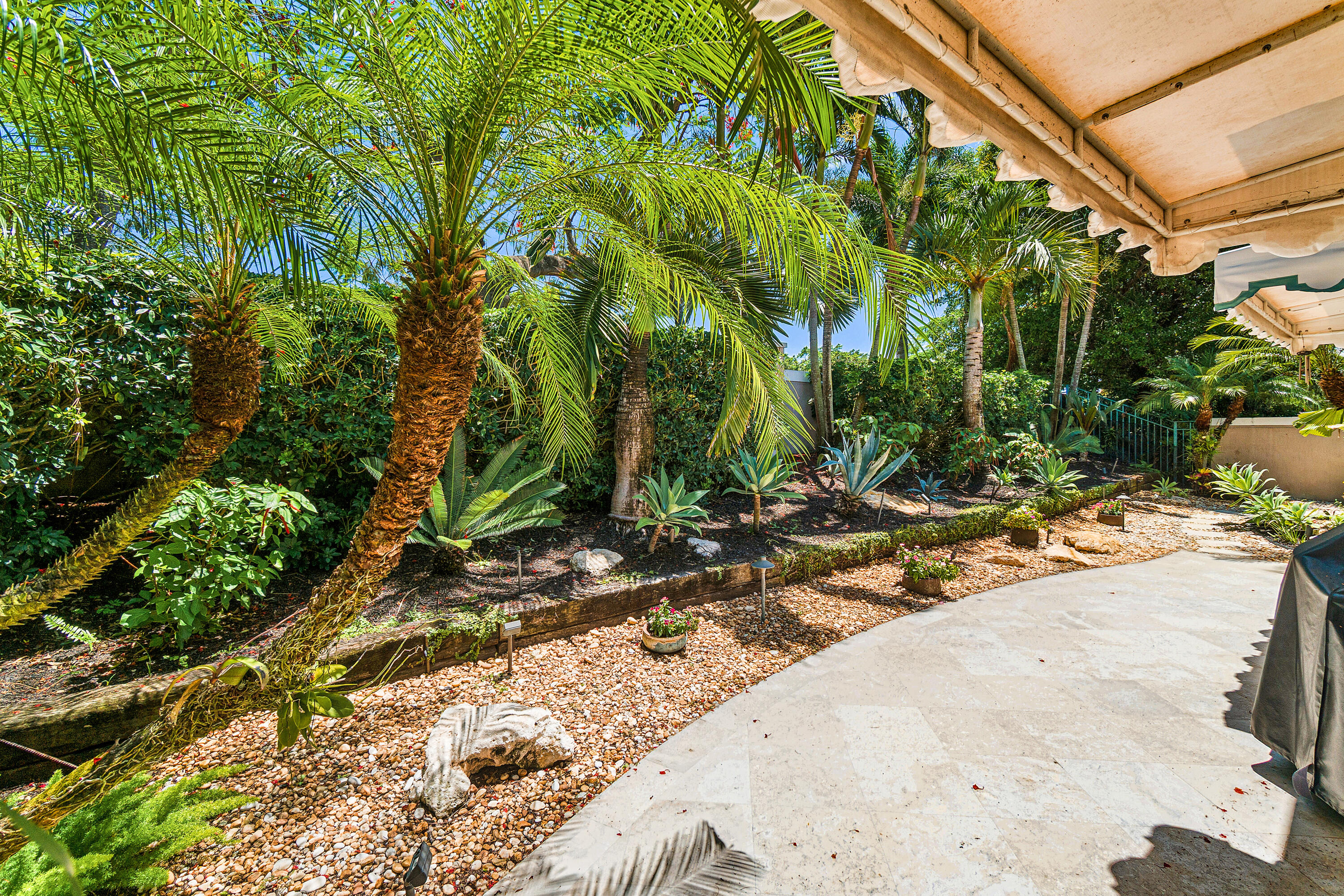 6206 Northwest 23rd Street Boca Raton, FL 33434 - Photo 36 of 36 backyard