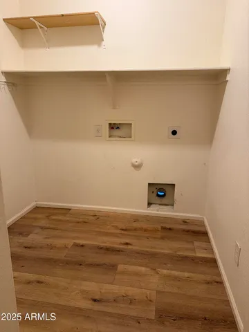 a view of a room with an empty space