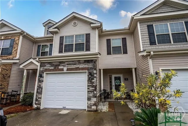 $1,850 | 750 Canyon Oak Loop, Richmond Hill, GA 31324