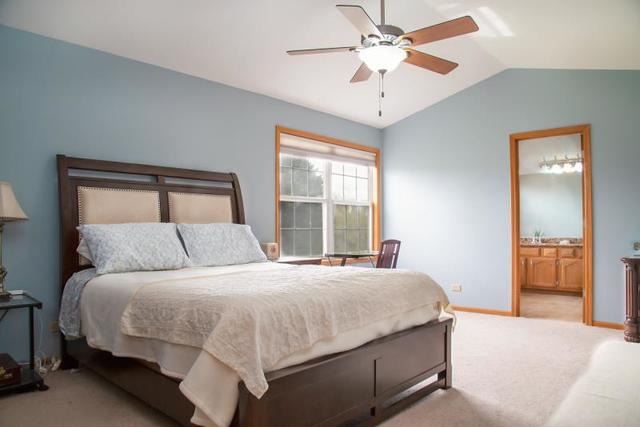 415 Ginger Lane Elgin, IL 60120 - Photo 13 of 27