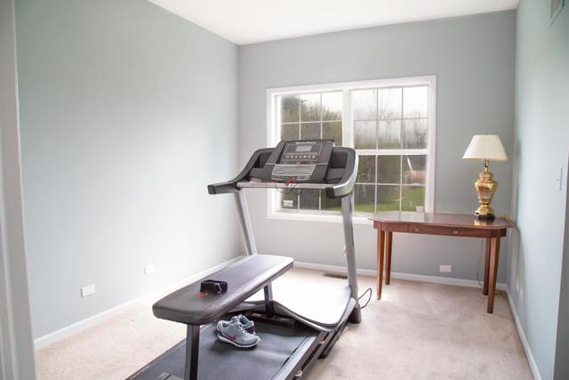415 Ginger Lane Elgin, IL 60120 - Photo 5 of 27