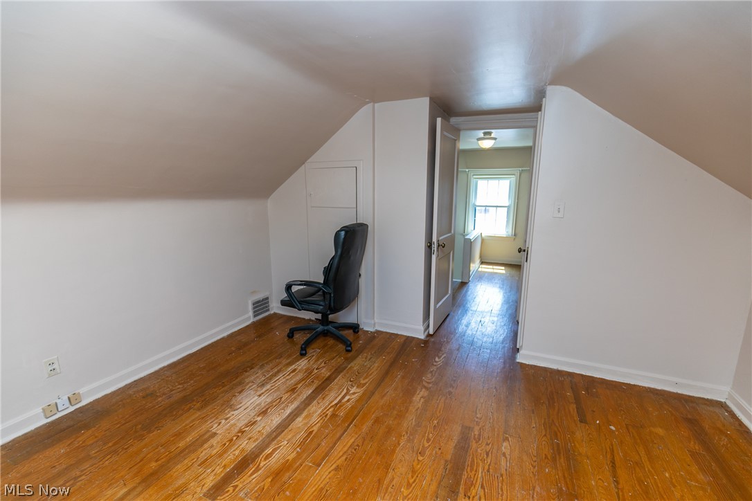 943 Beverly Road Cleveland Heights, OH 44121 - Photo 21 of 26
