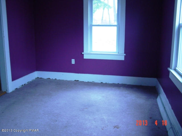 22 Ridge Street Dallas, PA 18612 - Photo 15 of 17 DSC04452