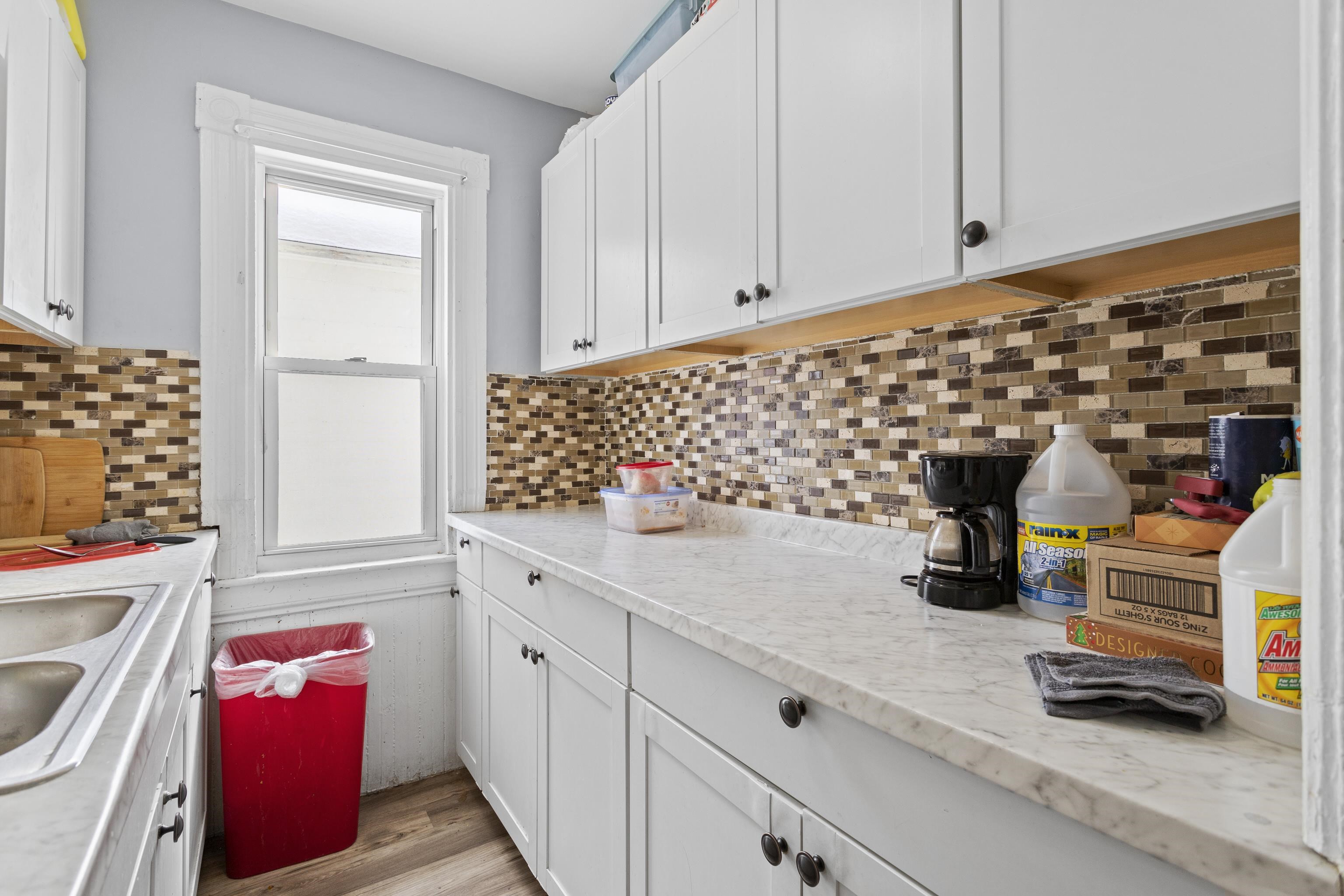 214 Bremer Street Manchester, NH 03102 - Photo 15 of 41