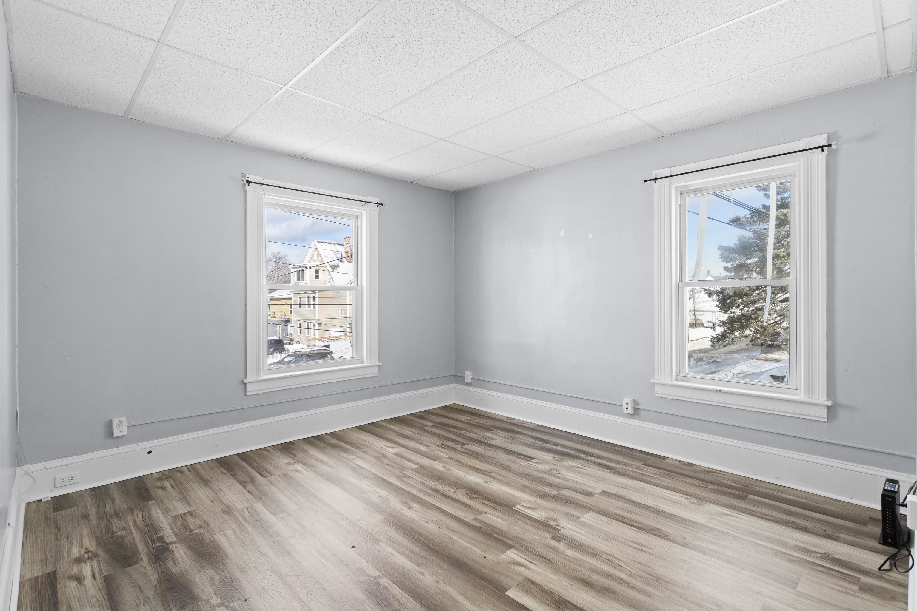 214 Bremer Street Manchester, NH 03102 - Photo 38 of 41