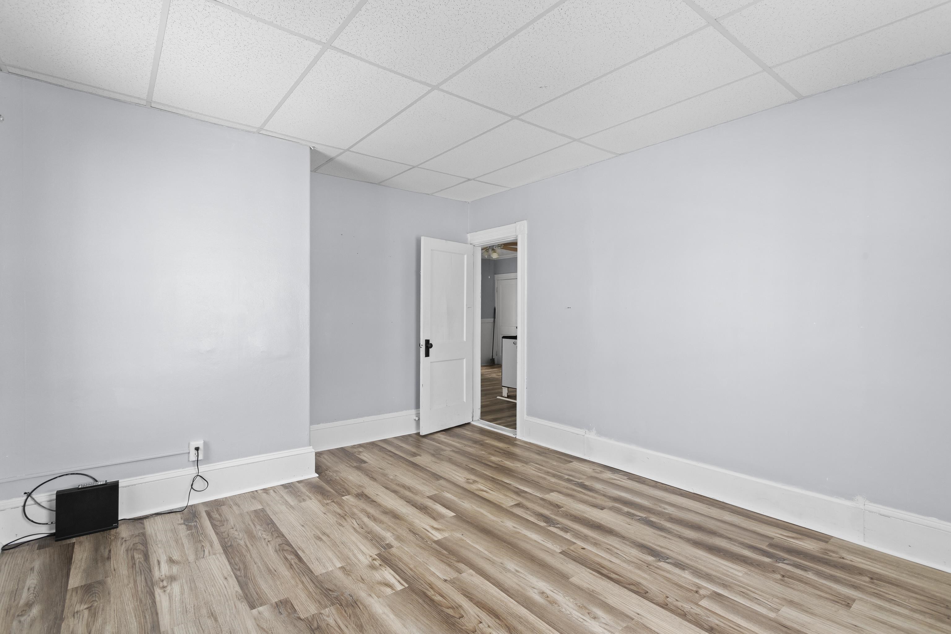 214 Bremer Street Manchester, NH 03102 - Photo 40 of 41