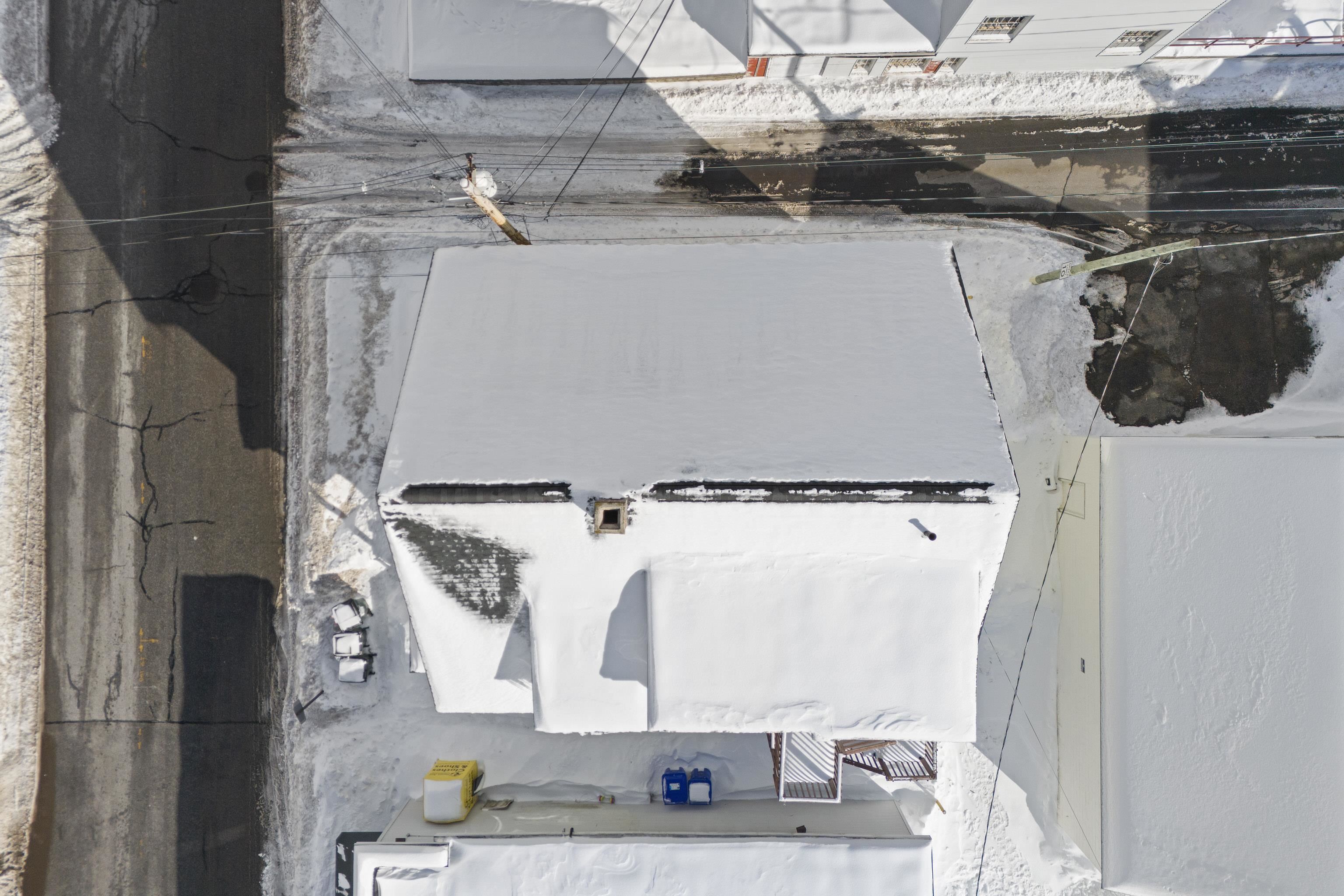 214 Bremer Street Manchester, NH 03102 - Photo 10 of 41