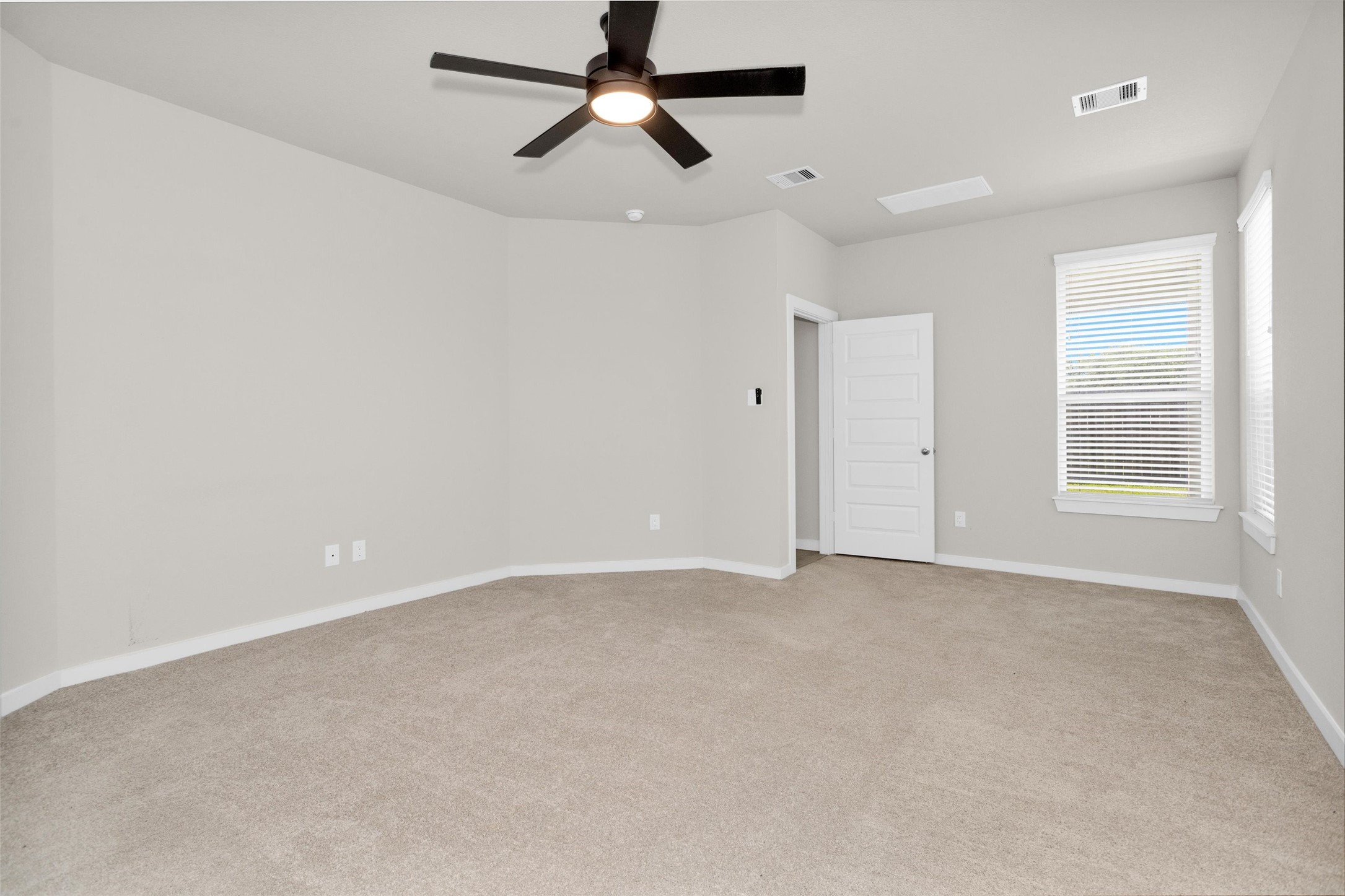 2210 Reed Cave Ln Spring Spring, TX 77386 - Photo 22 of 39 Primary bedroom.