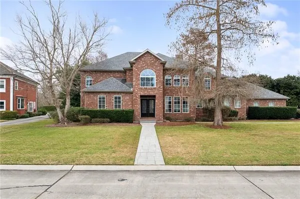 $920,000 | 52 English Turn Drive, New Orleans, LA 70131