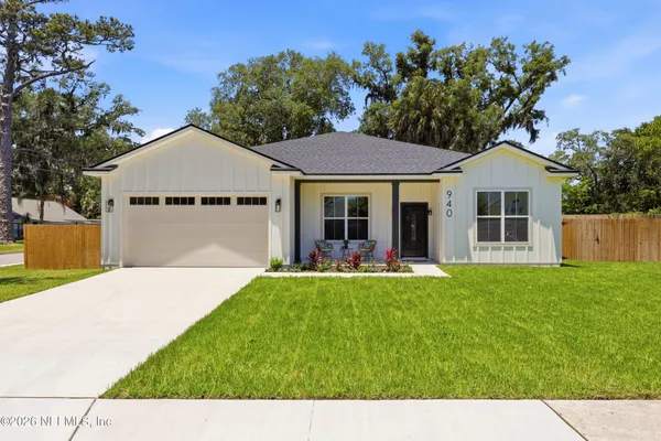 $450,000 | 940 Anna Avenue, Orange Park, FL 32073