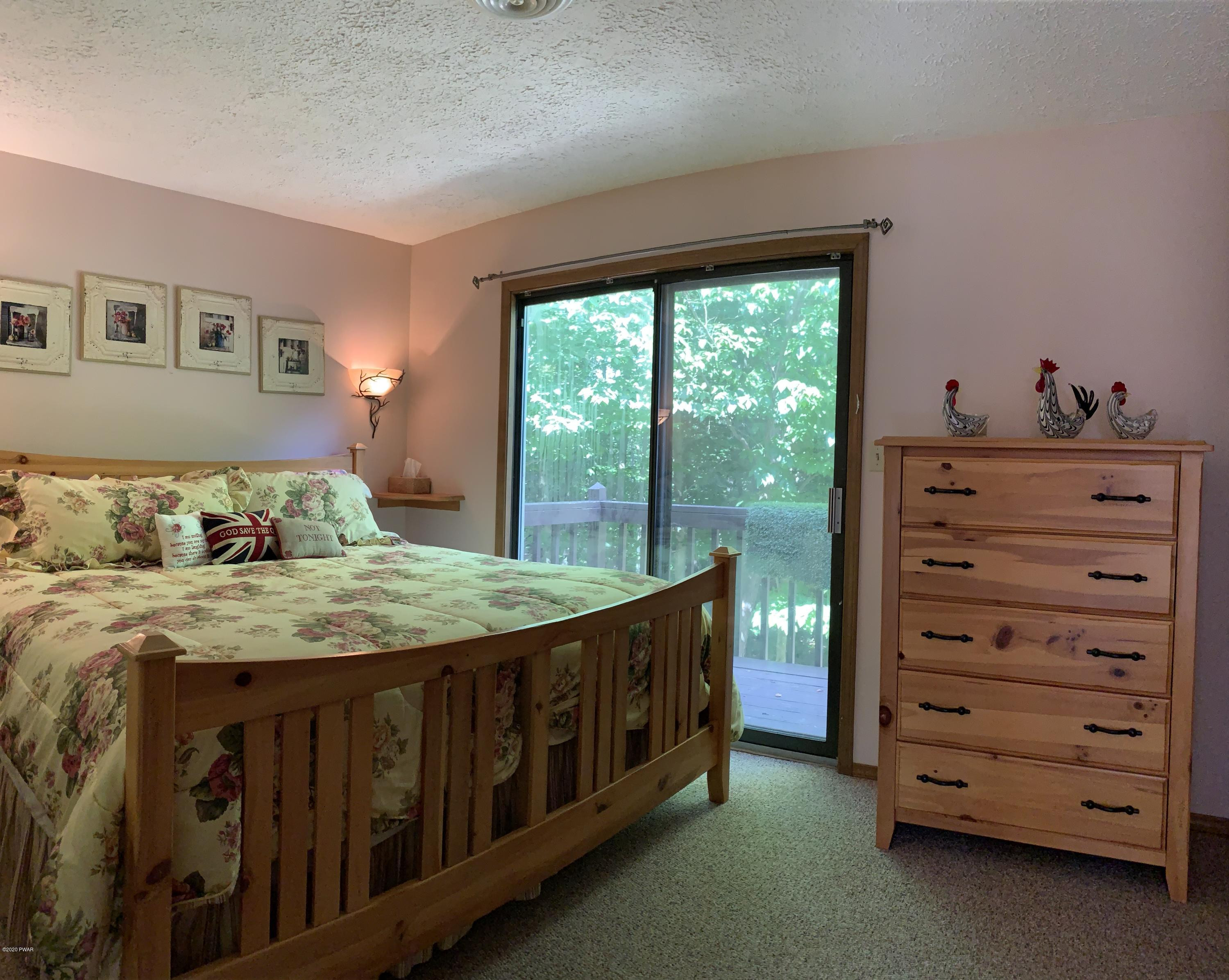 1015 Onondaga Road Gouldsboro, PA 18424 - Photo 10 of 25