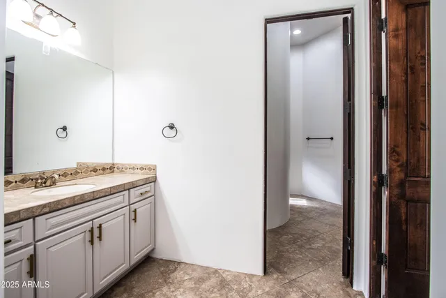 $4,999 | 4010 East Aquarius Pl., Chandler, AZ 85249