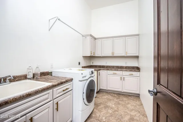 $4,999 | 4010 East Aquarius Pl., Chandler, AZ 85249