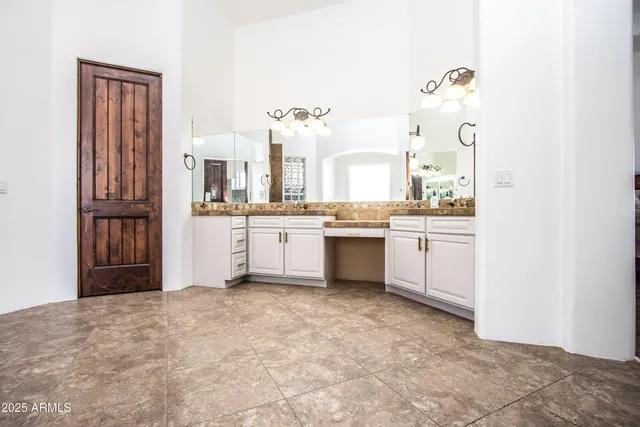 $4,999 | 4010 East Aquarius Pl., Chandler, AZ 85249