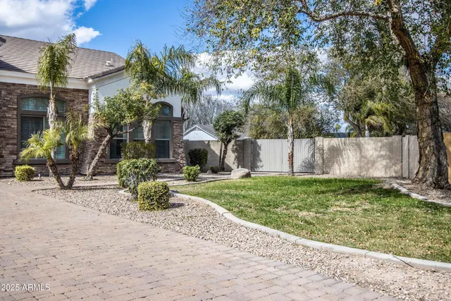 $4,999 | 4010 East Aquarius Pl., Chandler, AZ 85249