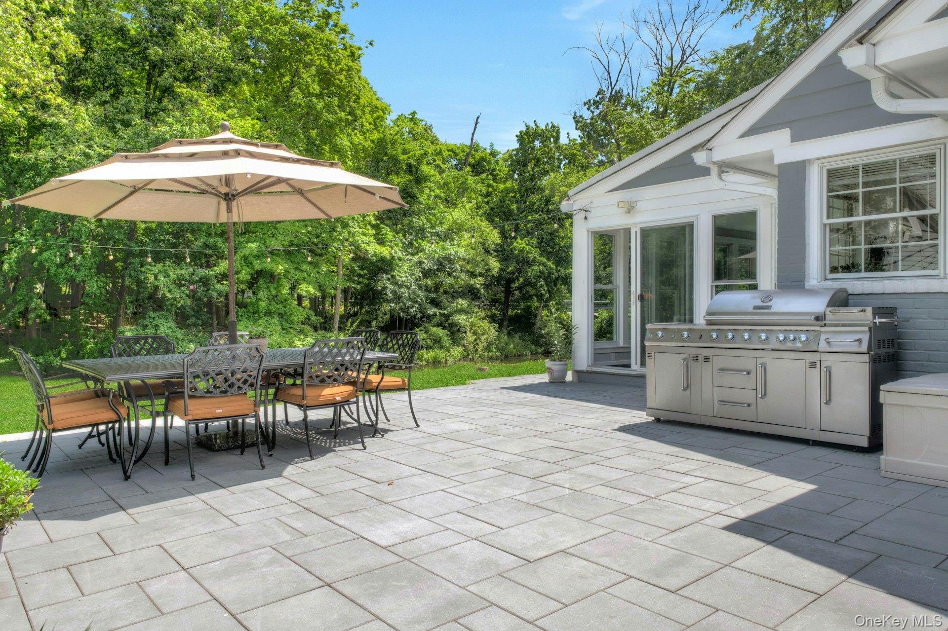 459 Haverstraw Road Suffern, NY 10901 - Photo 28 of 47