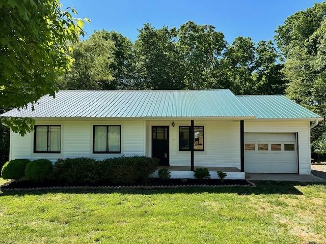 2061 Jamestown Road Morganton, NC 28655 - Photo 3 of 23 Gallery Image 3
