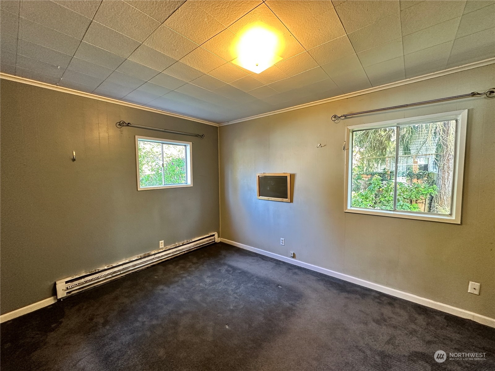 51 East Runnion Road Sequim, WA 98382 - Photo 13 of 40 an empty room with windows
