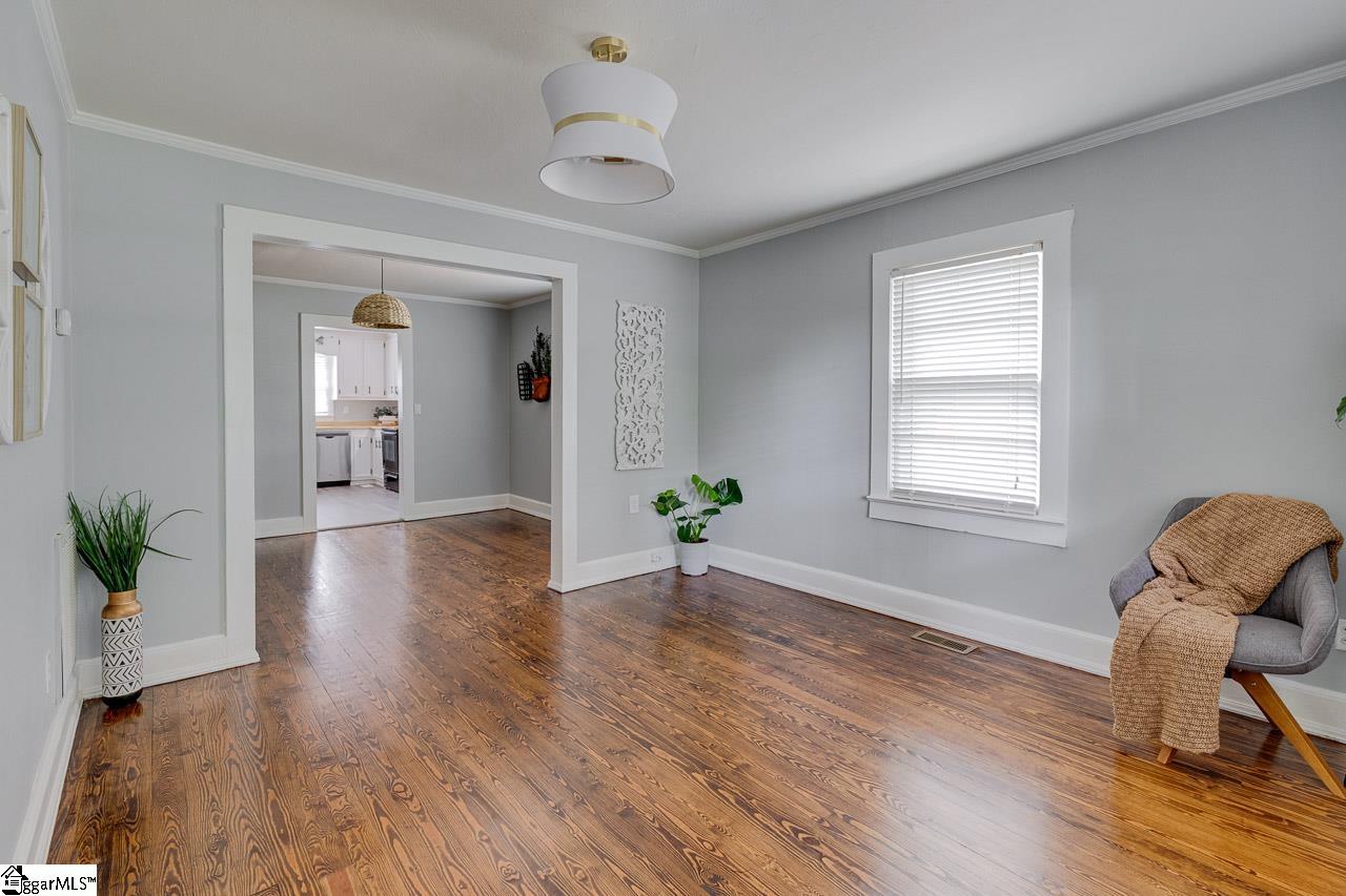 112 New Circle Road Travelers Rest, SC 29690 - Photo 5 of 28 Gallery Image 5