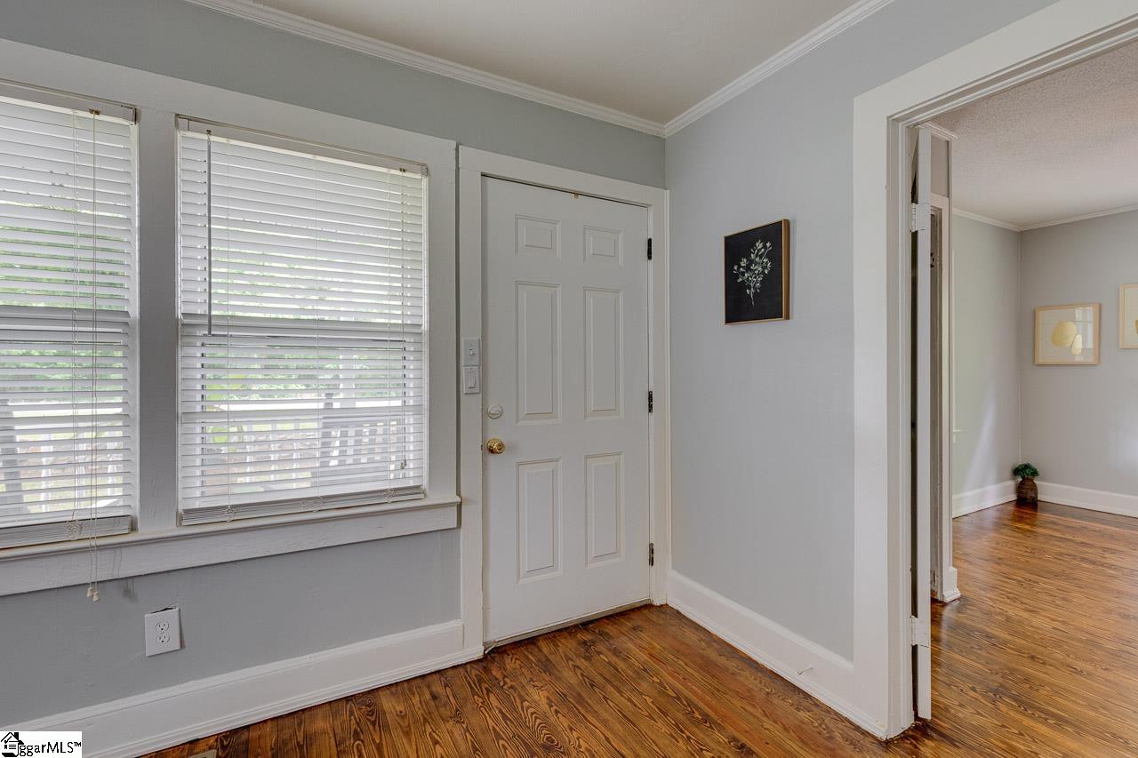112 New Circle Road Travelers Rest, SC 29690 - Photo 6 of 28 Gallery Image 6