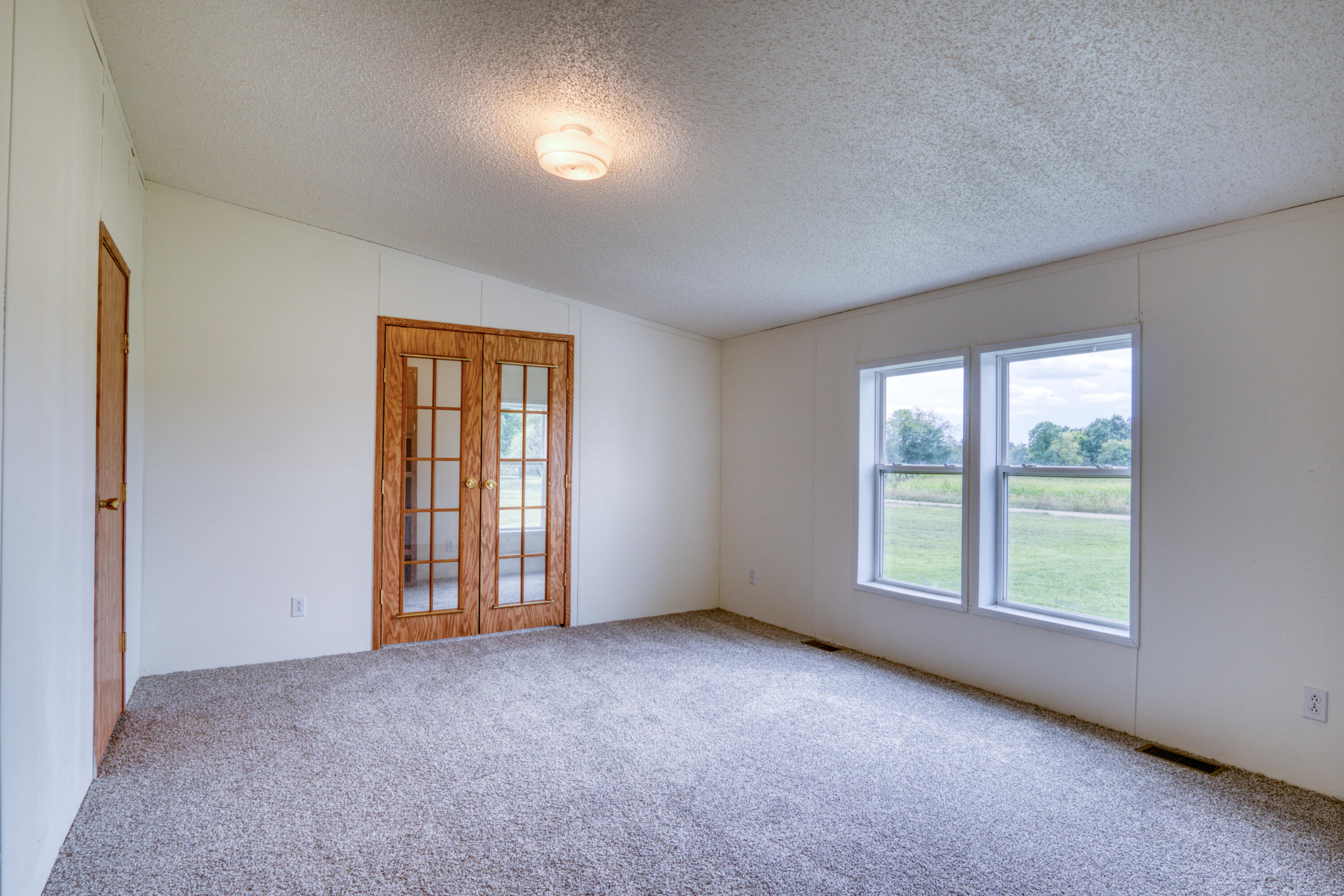 8699 South Coldwater Road Blanchard, MI 49310 - Photo 25 of 46 DSC07838_21