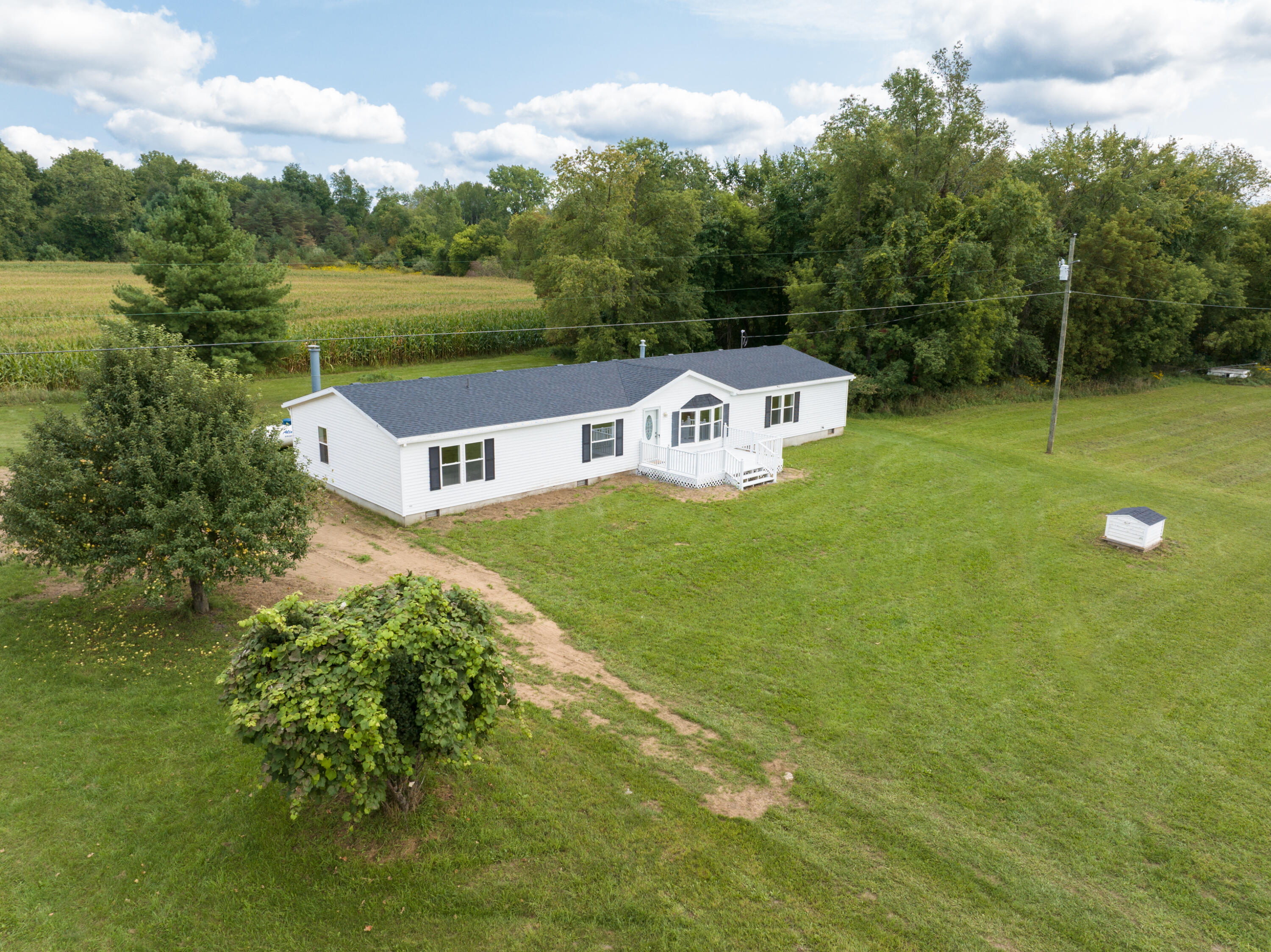 8699 South Coldwater Road Blanchard, MI 49310 - Photo 3 of 46 DJI_20230910084501_0334_D