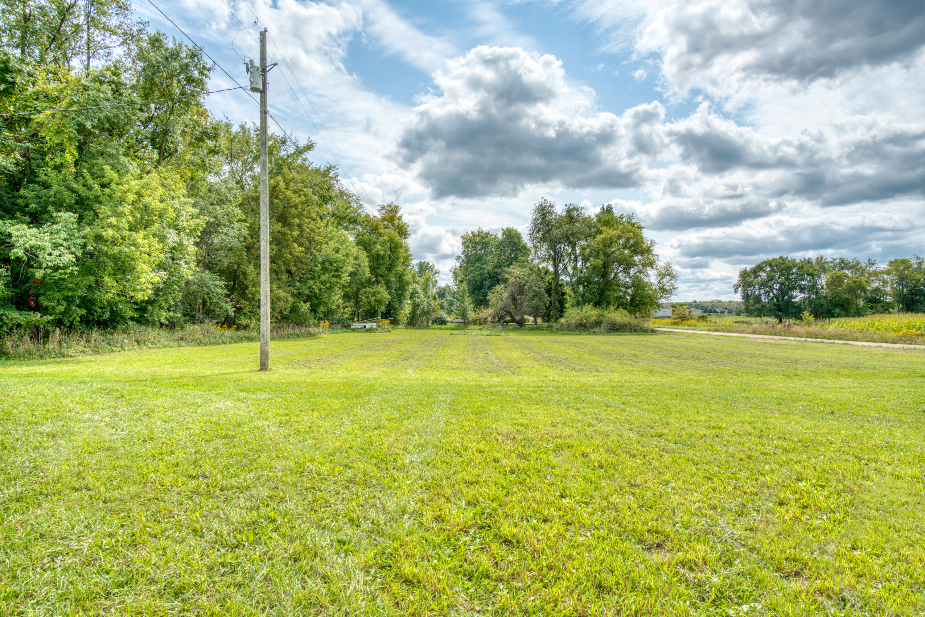 8699 South Coldwater Road Blanchard, MI 49310 - Photo 37 of 46 DSC07752_5