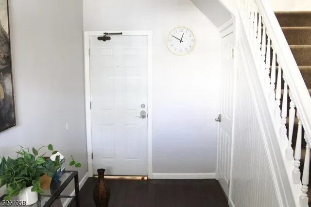 view of small space with wooden floor