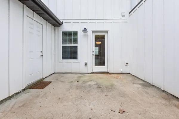 $365,900 | 643 Bristol Creek Drive, Nashville, TN 37221
