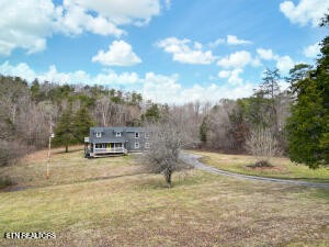 589 Possum Valley Road Maynardville, TN 37807 - Photo 2 of 49 a view of a town with trees
