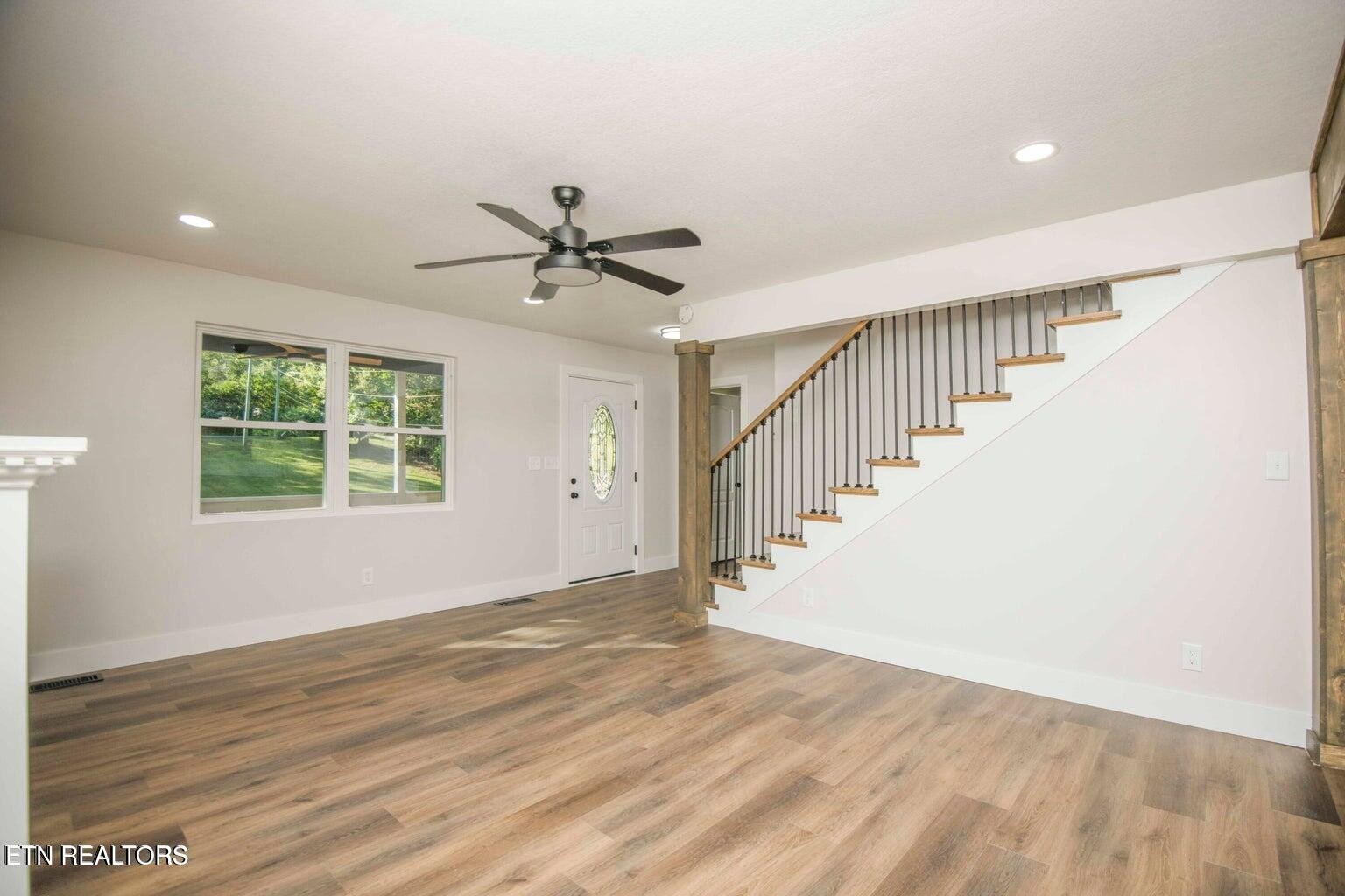 589 Possum Valley Road Maynardville, TN 37807 - Photo 9 of 49 a view of an entryway with wooden floor
